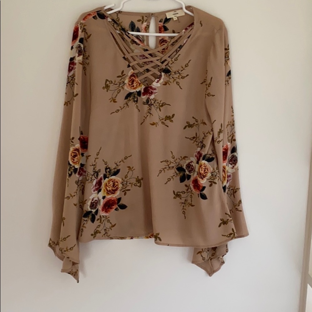 Floral top with Bell Sleeves